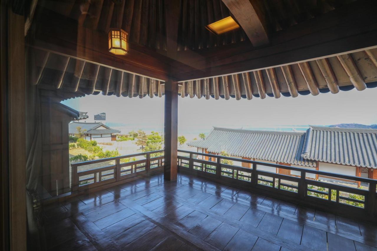 โคเรีย เทรดิชั่นนัล โฮเต็ล โอ ดง แจ Hotel ยอซู ภายนอก รูปภาพ